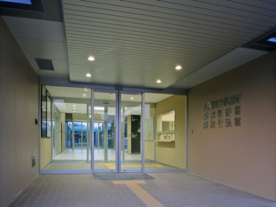 厚狭地区複合施設整備事業（主棟）１階風除室１外廻りイメージ写真