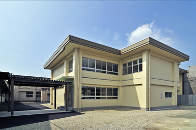 山口県立宇部総合支援学校普通教室外観（北東面）イメージ写真