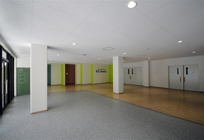 学校法人宇部学園慶進中学校・高等学校体育館１階ホールイメージ写真