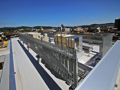 厚狭地区複合施設整備事業（主棟）屋根２設備機器置場イメージ写真２