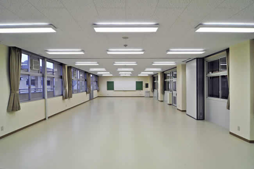 山口県立宇部総合支援学校実習棟2階会議室イメージ写真