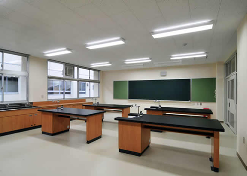 山口県立宇部総合支援学校実習棟1階農業室イメージ写真