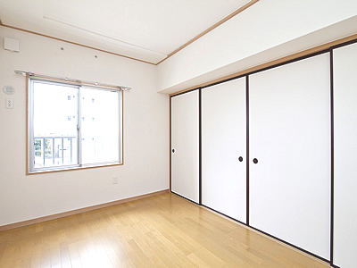 西宇部県営住宅L妻住戸洋室イメージ写真